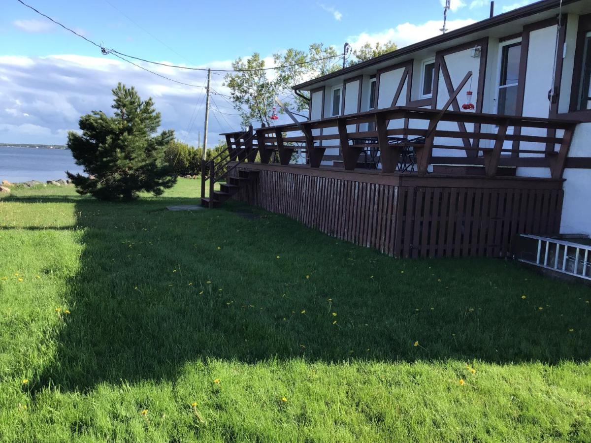 Gite Au Bord De La Baie Bouctouche Bagian luar foto